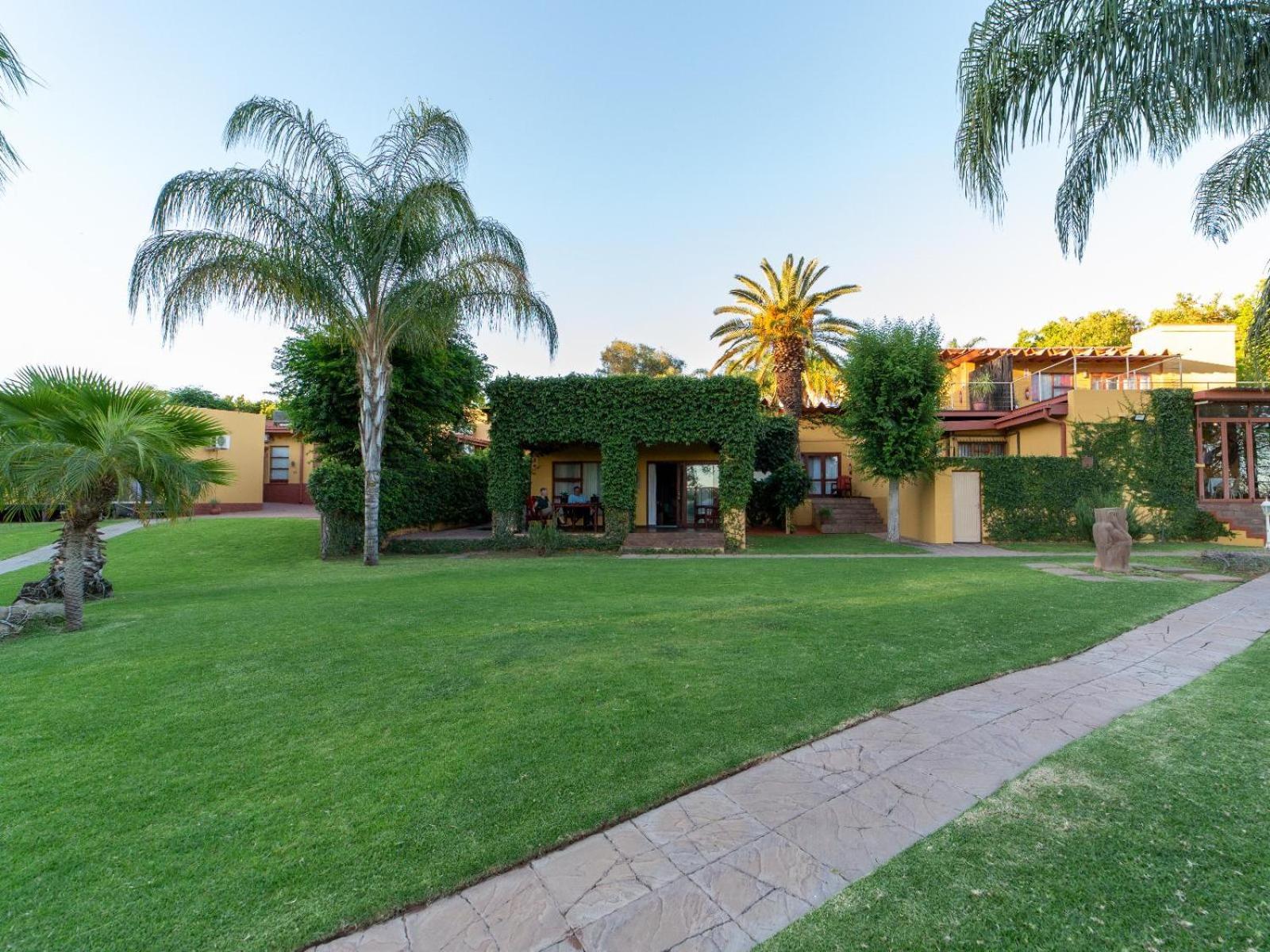 Sunriver Kalahari Lodge Riverside Stay In אפינגטון מראה חיצוני תמונה